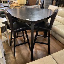  Dinning Room Table 