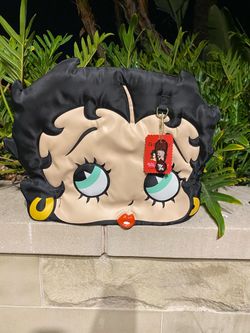 WHATEVER!  MAKES YOU HAPPY BETTY BOOP FIGURAL TOTE BAG