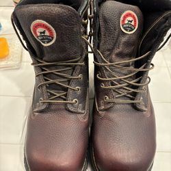 Red Wing Irish setter Workboots STOCK NO.83624