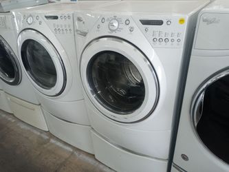 Whirlpool Duet front load washer and dryer set on pedestals - Free delivery