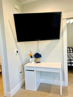 50 inch Samsung TV screen