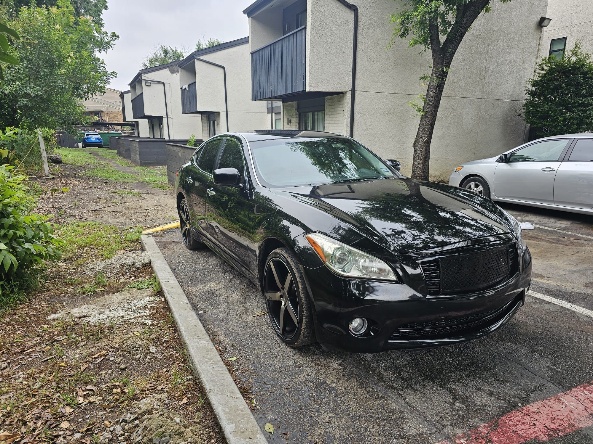 2013 Infiniti M37