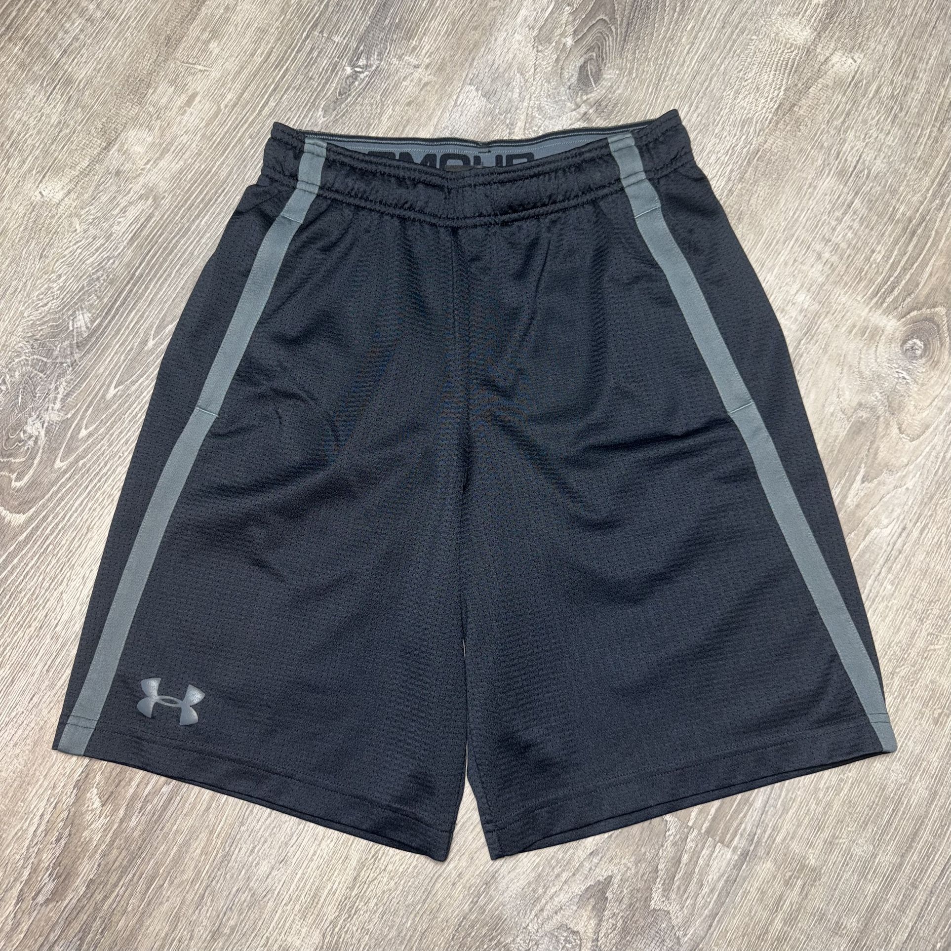 Under Armour HeatGear Mesh Shorts Black Size S Loose Fit Lightweight Athletic