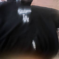 Dodgers Los Angeles Sweatshirt   Brand New Size Large 