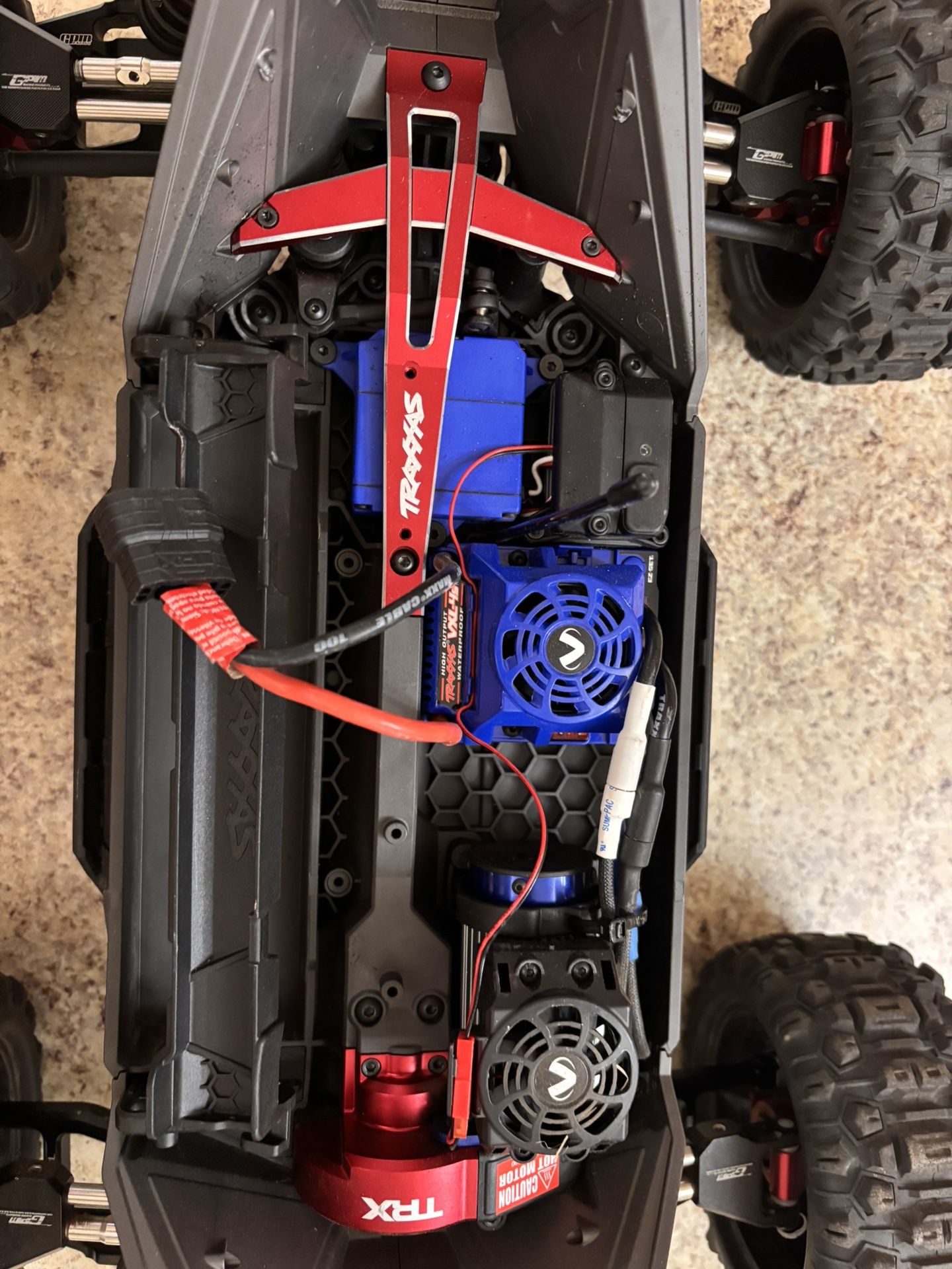 Traxxa Max 4s