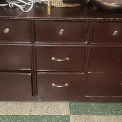 Drawer Dresser