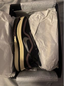 A MA MANIÉRE X NIKE PEGASUS PREMIUM SP "BLACK & BURGUNDY CRUSH"