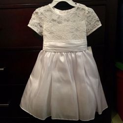 Girls White dress size 4