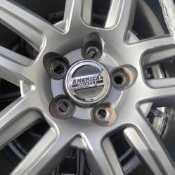 rim and tire 245/45/r19