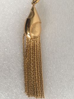 GOLD TONE WOMENS PENDANT 😍😍😍