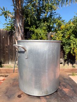Large Commercial Pot