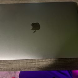 Refurbished MacBook Air M1