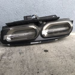 camaro tail lights 1le