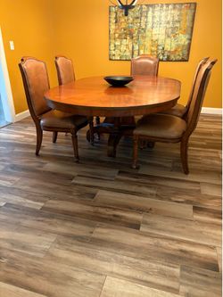 Dining room table and chairs 54” round 5 chairs