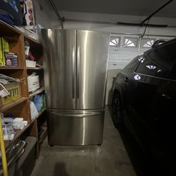 Samsung French Door refrigerator(2022)