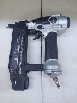 Hitachi 2" 18GA BRAD NAILER (CGH037533)