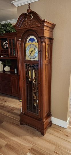 Bulova, Grandfather clock