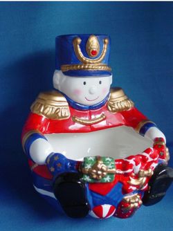 Ceramic tin soldier candy/cookie/treat dish