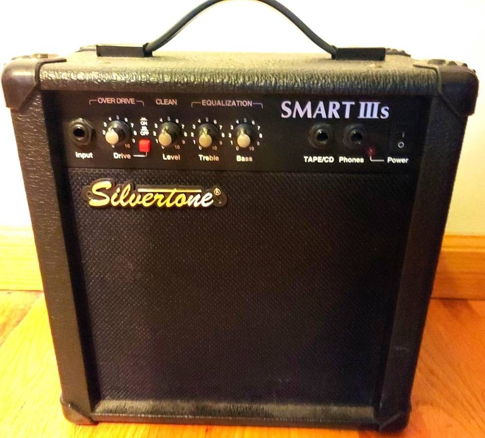 Silvertone Smart III S Guitar Amplifier