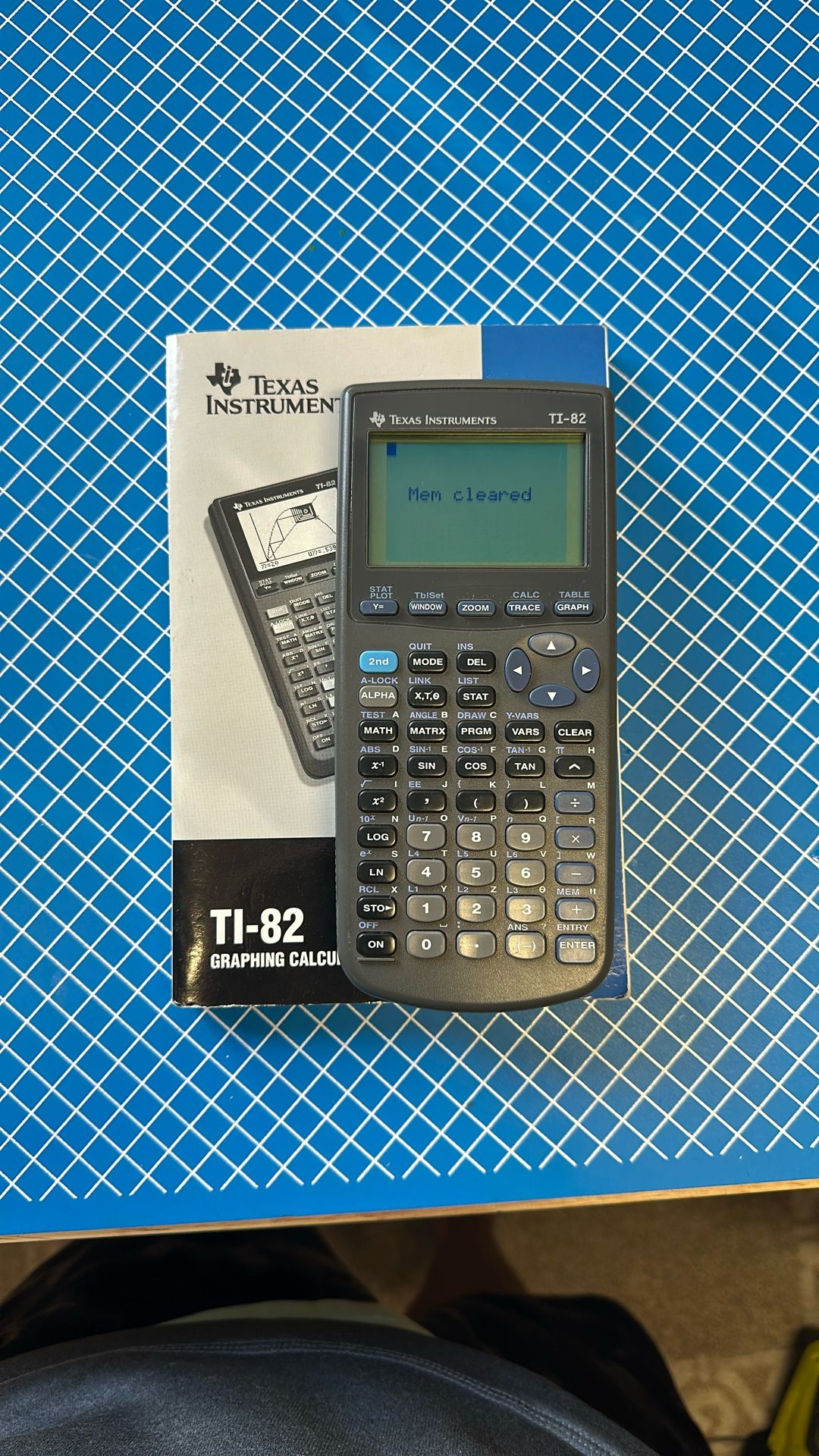 TI-82 Graphing Calculator 