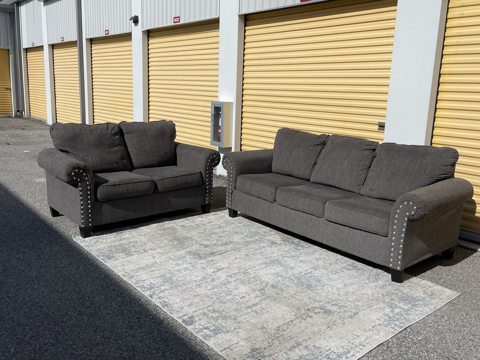 Sofa Set
