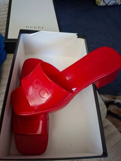 Gucci high heel red sandles