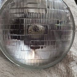 Harley Davidson Sylvania Halogen Sealed Beam Head Lamp Bulb (H6024)