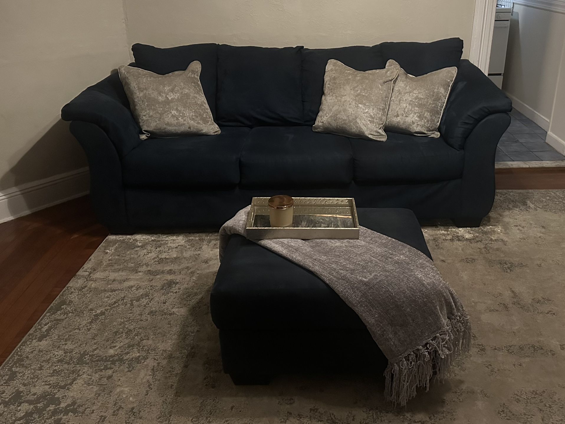 Navy Blue Couch With Ottoman And Pillows