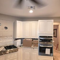 Kitchen Cabinets Wholesale Microwave/fridge Compatible 