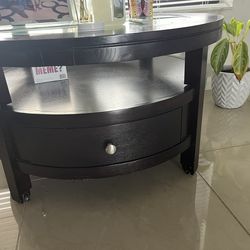 Entertainment Table And Coffee Table