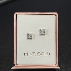 14k white gold stud earrings 