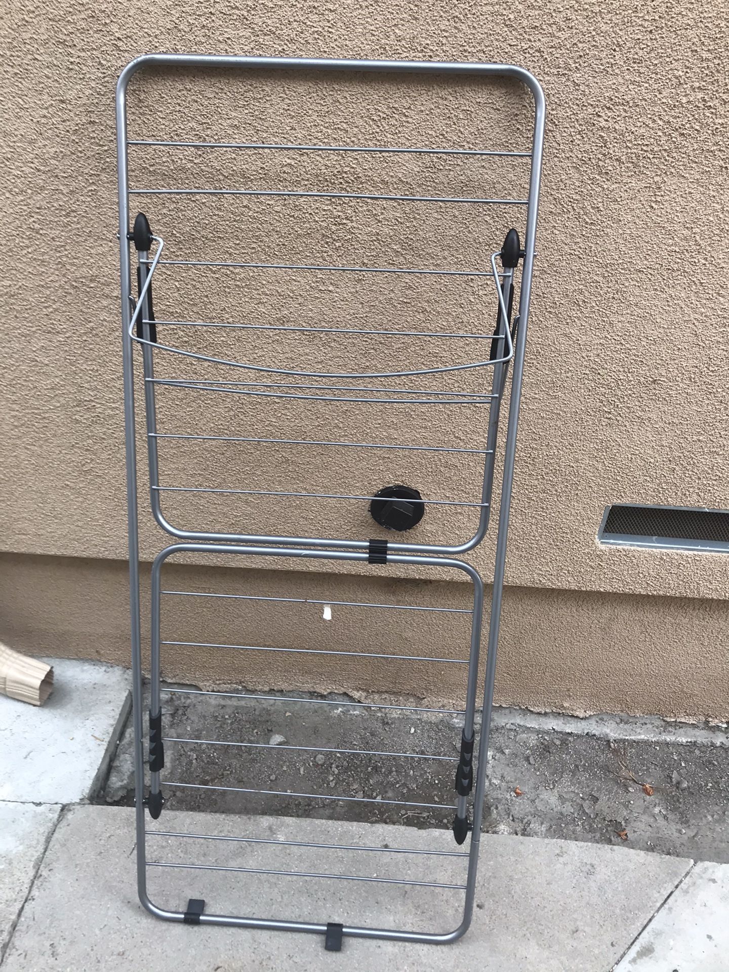 Hanging rack , Vertical.