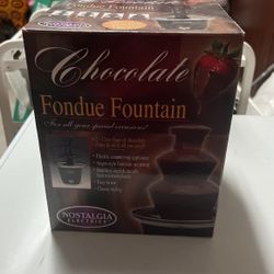 Fondue fountain
