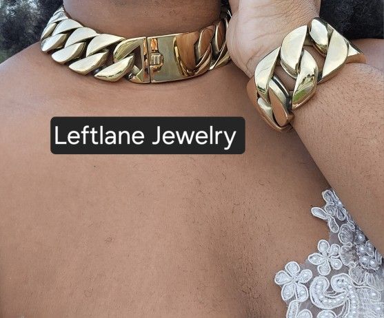 I Deliver I Ship 14k Gold Plated Chain And Bracelet 