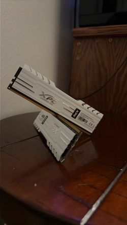 ADATA XPG Gammix D10 DDR4 RAM Kit