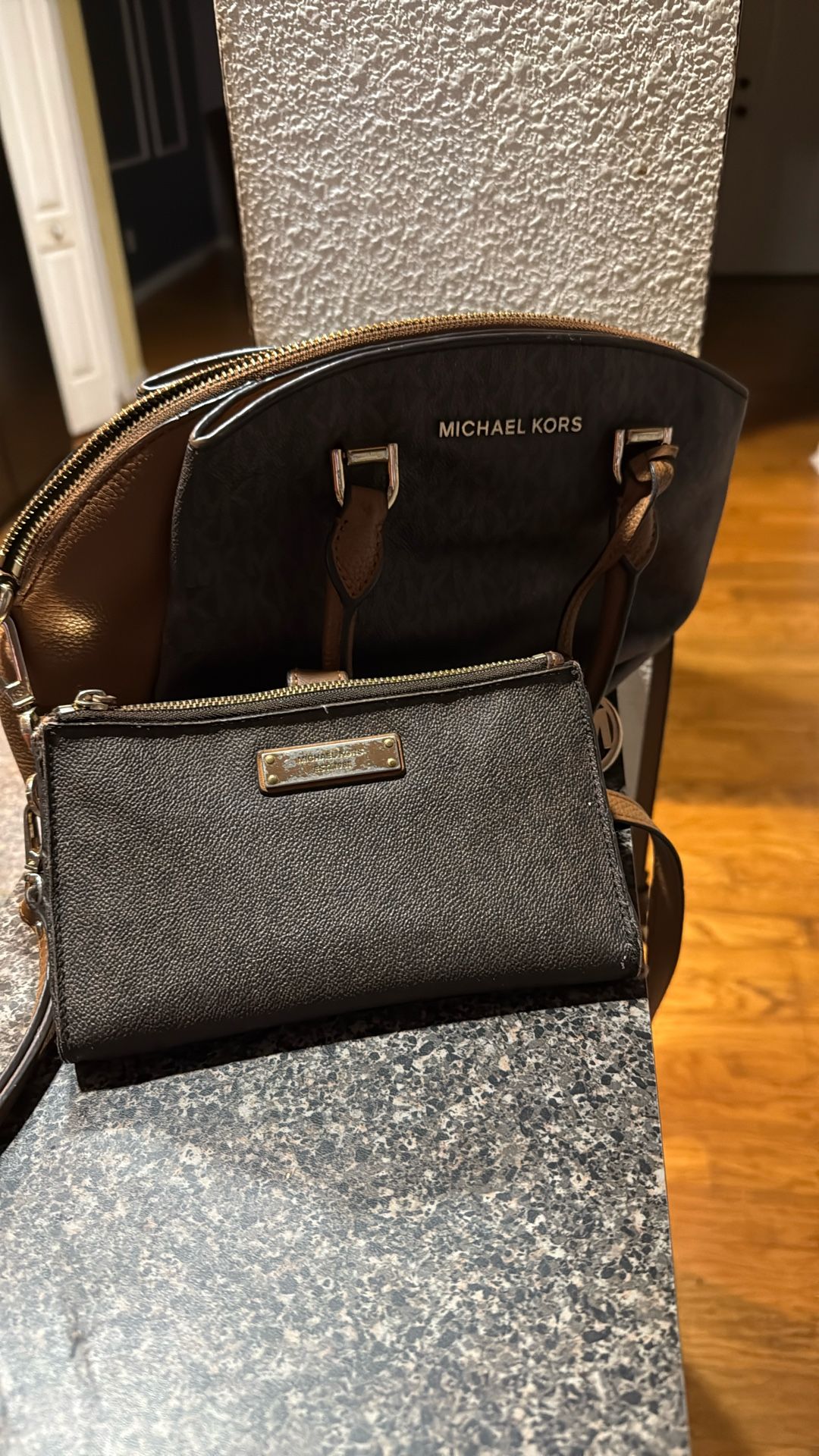 Authentic Used MK purse And Wallet