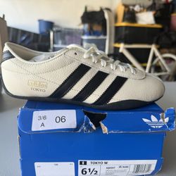 Adidas Tokyo