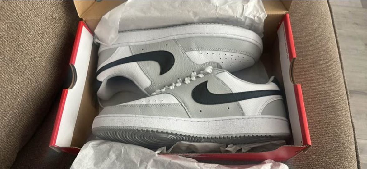 Nike Court Vision 
