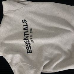 ESSENTIALL HOODIE