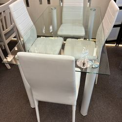 5pc Dining Room Table Set 