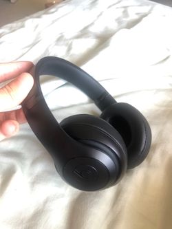 Beats studio 3 wireless authentic noise cancelling headphones