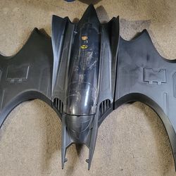 The Flash Movie Batwing & Batman Figure