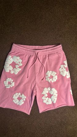 Denim shorts pink