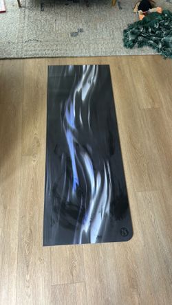 Lululemon Yoga Mat
