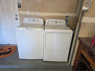 GE Washer and Dryer Combo
