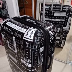 Large IT Print luggage