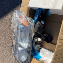 2006 -2011 Civic 4 Door Headlights $30