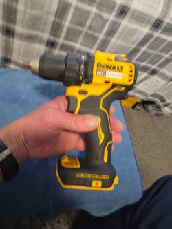 DeWALT 20V MAX