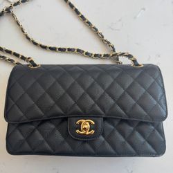 Black Quilted Luxury Purse Bag 26cm