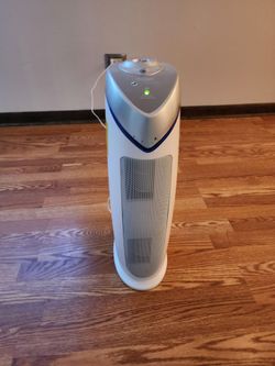 GermGuardian AC4825 HEPA PURE™ 22" Tower Air Purifier (3-speed 3-stage UV-C filtration, white)